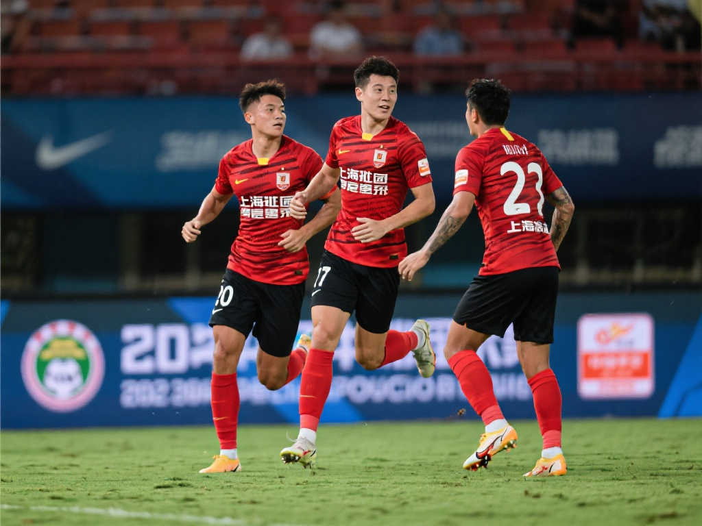 伤员复出新援发力,海港逆袭海牛重返争冠行列 伤员复出新援发力,海港逆袭海牛重返争冠行列